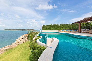 Samui Holiday Homes presents private seafront house rental at Villa Nagisa, Koh Samui, Thailand